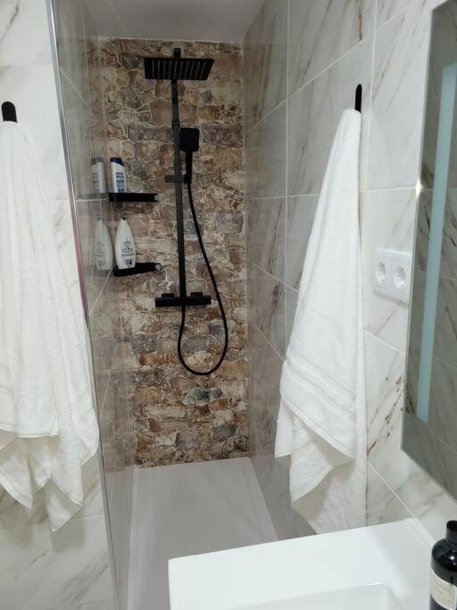 Apartamento Bajo Con Terraza Y Piscina Торевиеха Екстериор снимка
