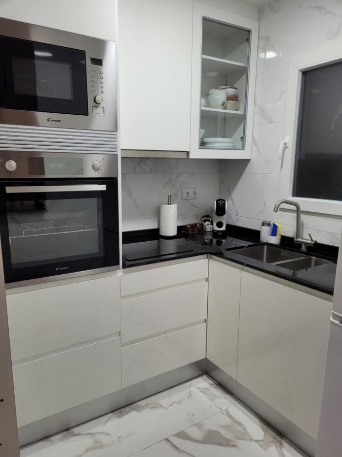 Apartamento Bajo Con Terraza Y Piscina Торевиеха Екстериор снимка