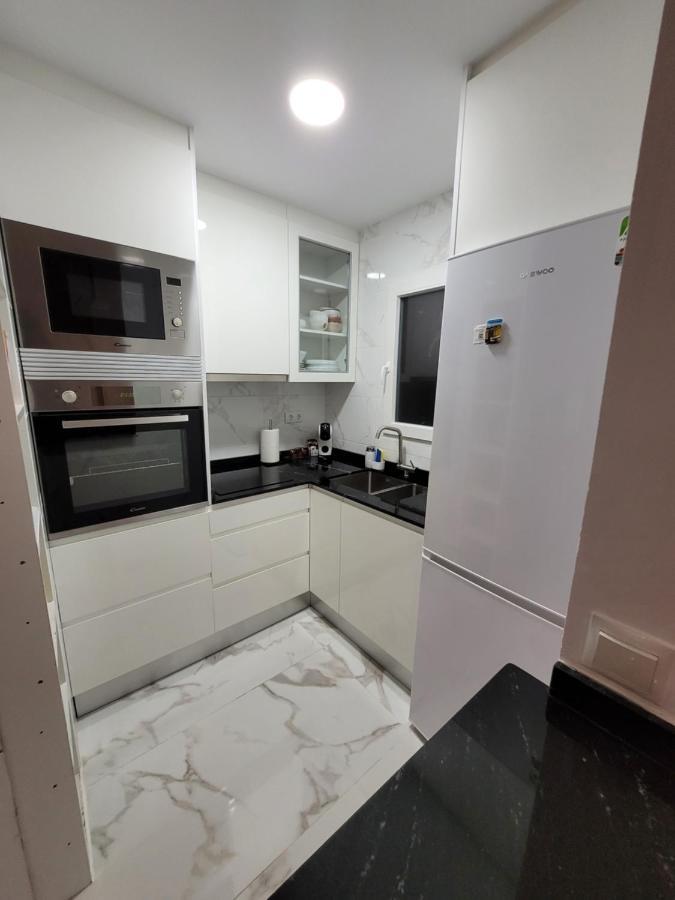 Apartamento Bajo Con Terraza Y Piscina Торевиеха Екстериор снимка